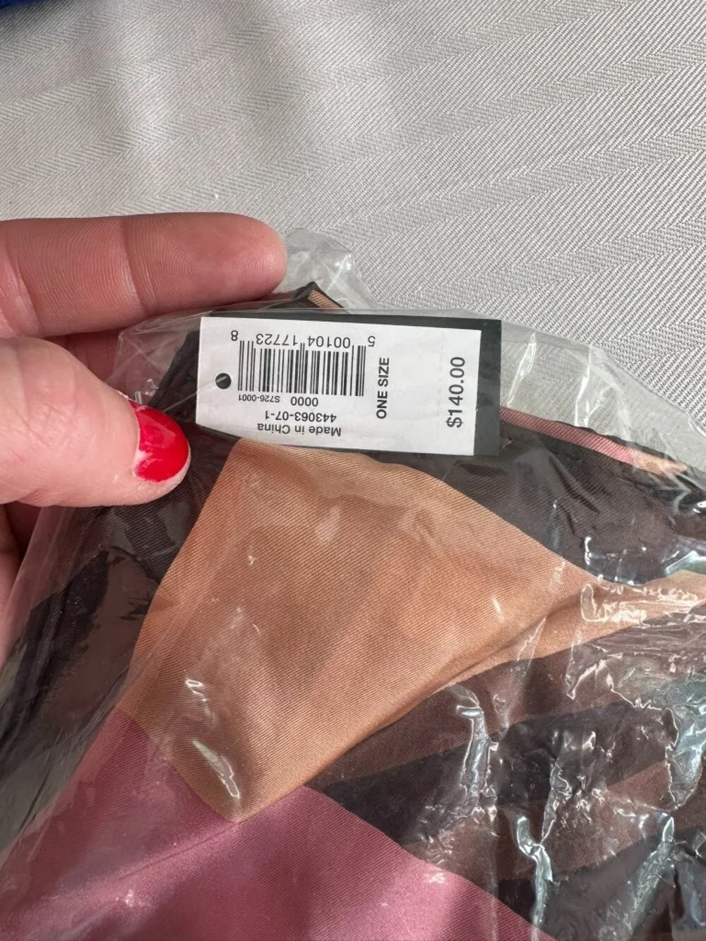 NWT Banana Republic 100% Silk 43